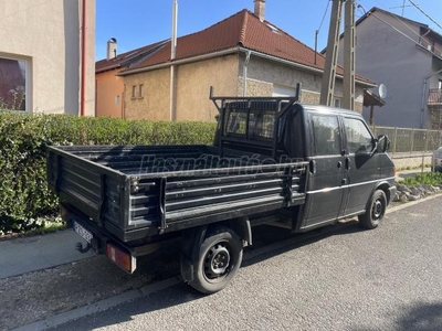 VOLKSWAGEN TRANSPORTER T4 2.5 Trans Van