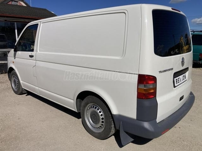 VOLKSWAGEN TRANSPORTER T5 1.9 TDI ZÁRT 2 SZEMÉLYES.GYORSAN ELVIHETŐ