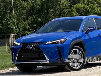 LEXUS UX