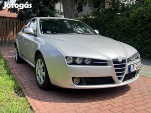 ALFA Romeo 159 1.9 JTD 8V Progression Videos HI...