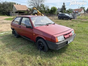 Lada Samara 2108