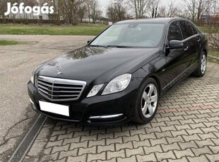 Mercedes-Benz E 220 CDI Avantgarde (Automata) T...