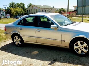 Mercedes-Benz E 240 Elegance (Automata)