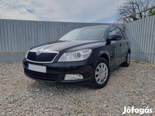 Skoda Octavia Combi 1.8 TFSI Elegance Hibátlan...