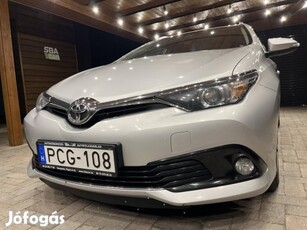 Toyota Auris Touring Sports 1.4 D-4D Active Pcg...