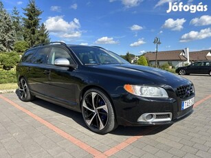 Volvo V70 2.5 T Summum