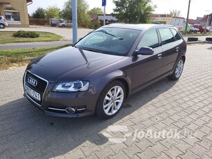 A3 14-TFSI-AMBITION-S-TRONIC