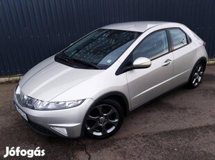 Honda Civic 1.8 Sport Sérülésmentes !!! Friss O...