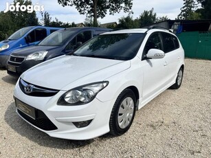 Hyundai I30 i30u CW 1.6 CRDi HP Style (Automata...