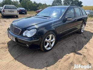 Mercedes-Benz C 180 T Kompressor Avantgarde Magic