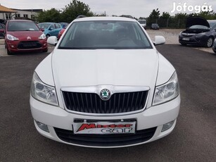 Skoda Octavia Combi 1.4 TSI Elegance Digitklíma...