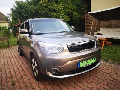 KIA SOUL EV CVT JÓ AKSIVAL! 150-160 km hatótáv! Mszem. Téligumival