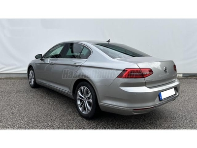 VOLKSWAGEN PASSAT VIII 2.0 TDI BMT Highline DSG