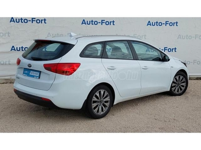 KIA CEE'D SW 1.4 CVVT Silver Átvizsgált / ÁFA-s