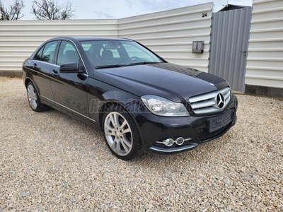 MERCEDES-BENZ C 220 CDI BlueEFFICIENCY Avantgarde