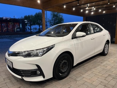 Haszn lt Toyota Corolla Sedan 1 4 D 4d rak Oldal 3 Waa2