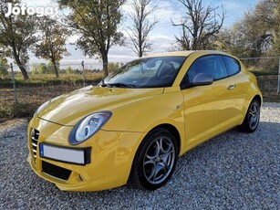 ALFA Romeo Mito 1.4 Essential Szervizkönyves.Bl...