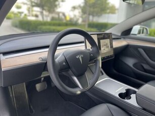 Eladó Tesla Model 3