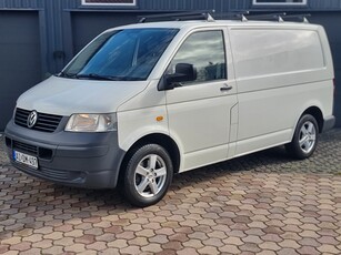 Eladó Volkswagen Transporter T5