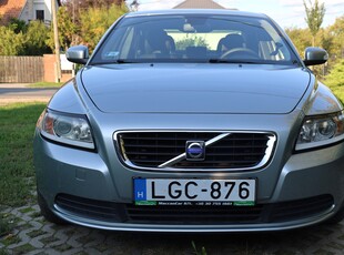 Eladó Volvo S40