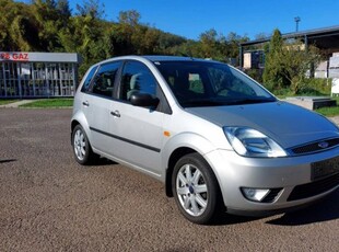 Ford Fiesta 1.4 TDCi Ghia Jéghideg Klíma!!! SZÉ...