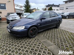 Honda Accord 1.8i LS Sport