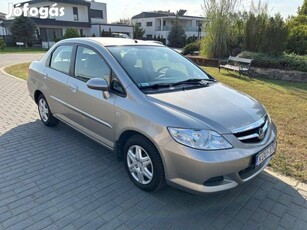 Honda City 1.4 LS Magyar---2.tulaj---Sérülésmen...