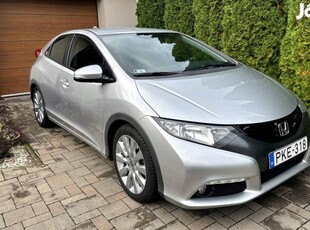 Honda Civic 1.8 Sport Makulátlan Új fék Új gumi...