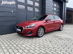 Hyundai I30 Fastback 1.4 T-GDi Comfort Launch E...