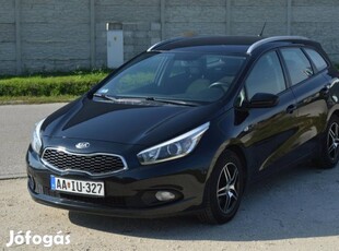 KIA CEE'D SW 1.4 Cvvt LX Vezetett szervizkönyv/...