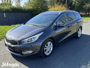 KIA CEE'D SW 1.6 GDI EX Prémium 3 Év Garancia/T...