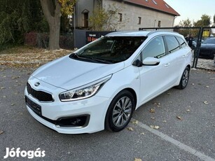 KIA CEE'D SW 1.6 GDI Platinum Navi!Ülésfűtés!Ka...