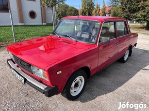 Lada 2105 .....