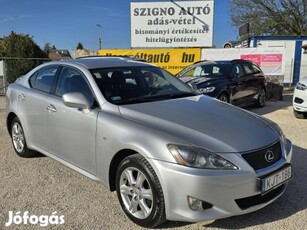 Lexus Is 220d Sport Klíma. Keyles Goo. Tempomat...