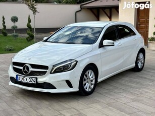 Mercedes-Benz A 180 (Blueefficiency) Style 7G-D...