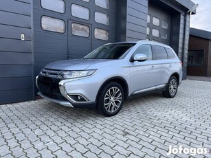 Mitsubishi Outlander 2.2 DI-D Intense Plus 4WD...