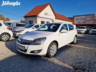 Opel Astra H 1.6 Classic III Magyarországi. KEV...