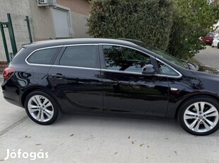 Opel Astra J Sports Tourer 1.7 CDTI Sport / NAG...