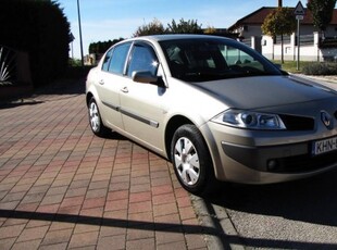 Renault Megane 1.4 Authentique 116000.Km! Gyöny...