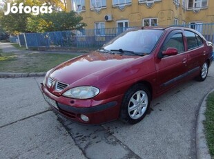 Renault Megane 1.6 16V Authentique Cool