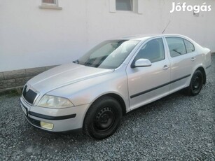 Skoda Octavia 1.6 Business