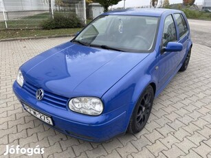 Volkswagen Golf 1.8 Highline