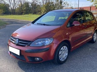 Volkswagen Golf PLUS 1.6 Trendline 8 szelep