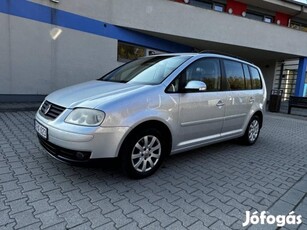 Volkswagen Touran 1.4 TSi Highline