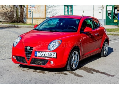 ALFA ROMEO MITO 1.4 T Distinctive SPEEDZONE Videóból! Rozsdamentes. Szervizkönyv. Svájcól behozott