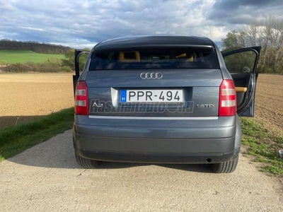 AUDI A2 1.4 PD TDI Open Sky. tempomat. okker beltér