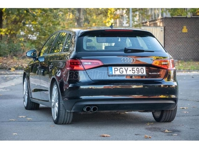 AUDI A3 Sportback 1.8 TFSI Attraction quattro S-tronic EU6