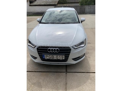 AUDI A3 Sportback 2.0 TDI Attraction