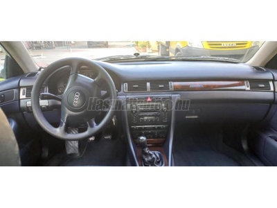 AUDI A6 2.5 TDI quattro