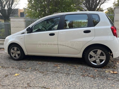 CHEVROLET AVEO 1.2 16V Base